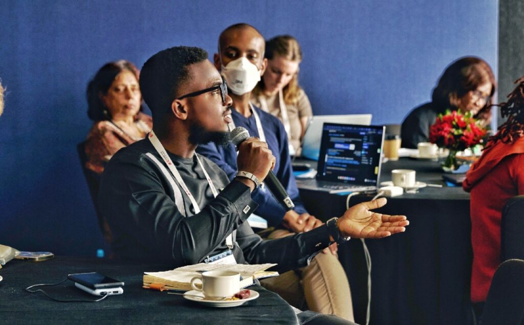 SFDP Media Representative, Emmanuel Elebesunu, during Journalism Fellowship session at HIVR4P 2024.